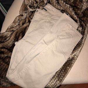 American eagle super stretch jegging.